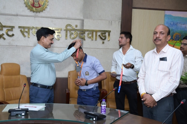 PSY Meritorious honor in Chhindwara Collector